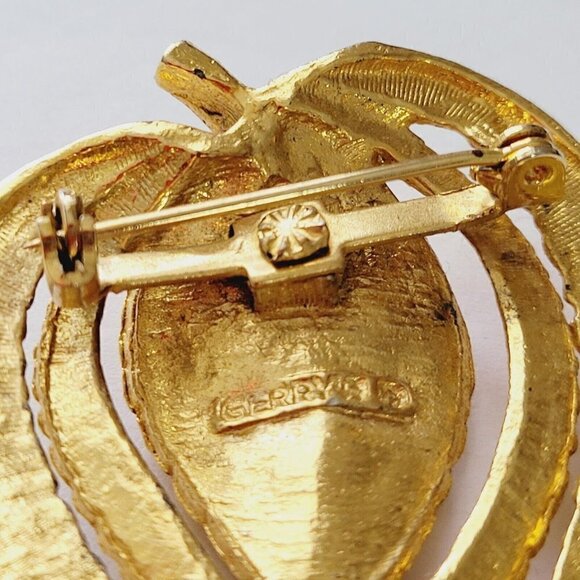 Vintage Gerry's Leaf Brooch Textured Brushed Gold Tone 3D Fall Autumn Timeless - Picture 5 of 10